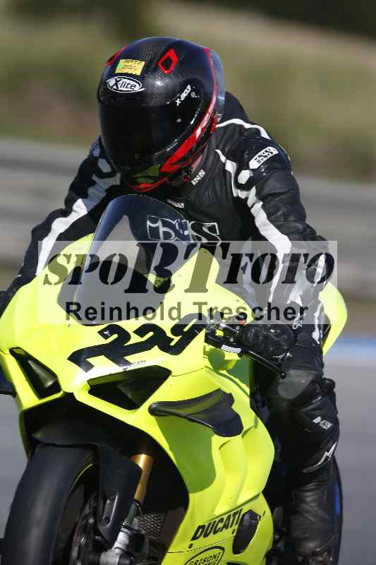 /Archiv-2024/02 29.01.-02.02.2024 Moto Center Thun Jerez/Gruppe gruen-green/229